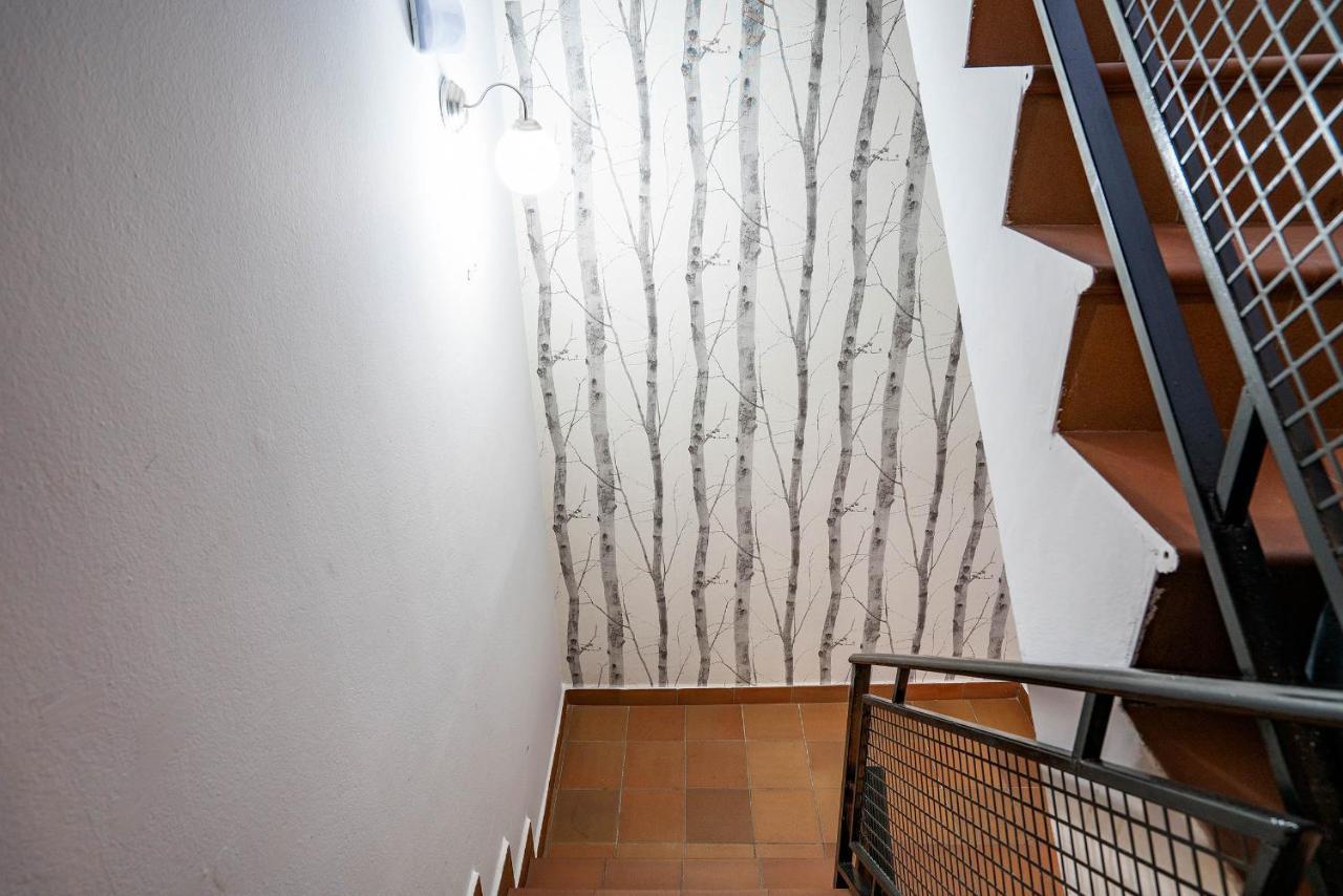Hostal Plaza De Italia Caces エクステリア 写真