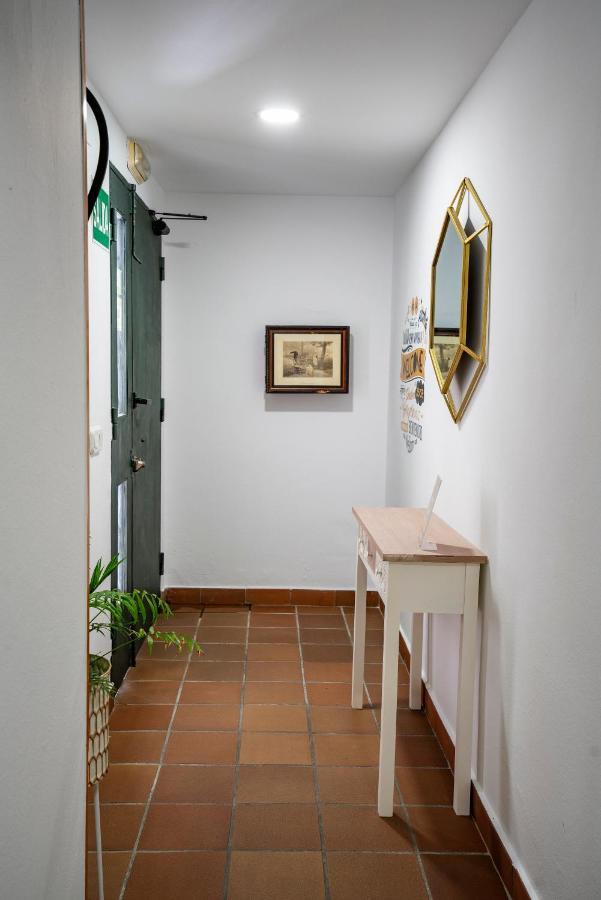Hostal Plaza De Italia Caces エクステリア 写真