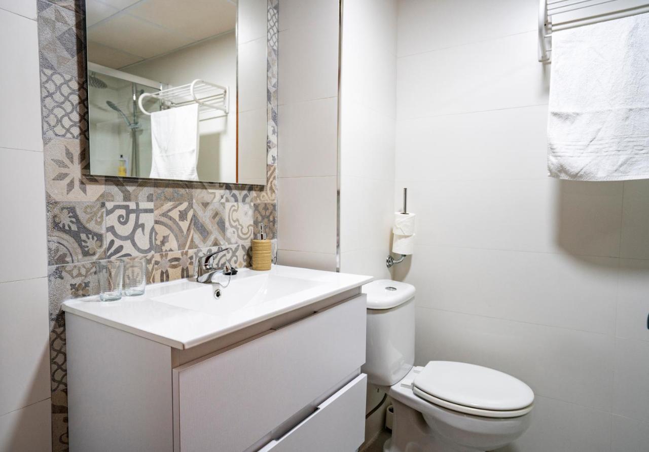 Hostal Plaza De Italia Caces エクステリア 写真