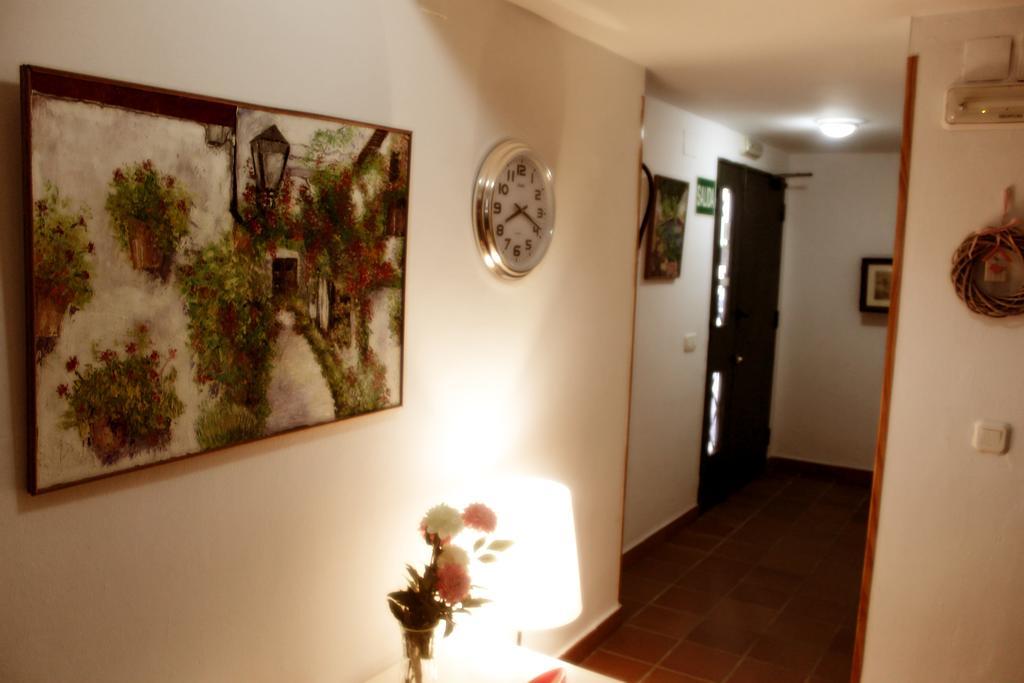 Hostal Plaza De Italia Caces エクステリア 写真